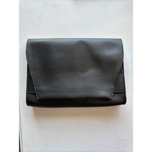 Summer And‎ rose Envelope clutch Black With Detachable Strap New W/out Tags.